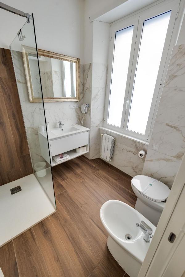 Clavdia Flat Monti Hotel Rome Exterior photo